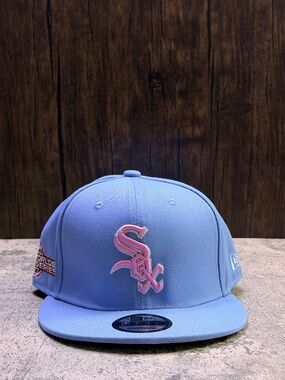 New Era 9Fifty Wide Brim Chicago White Sox 2005 World Series Side Patch SnapBack